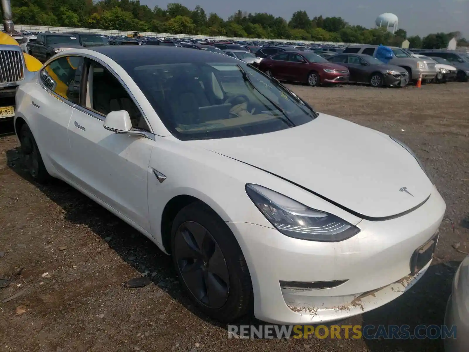 1 Photograph of a damaged car 5YJ3E1EA0KF449480 TESLA MODEL 3 2019