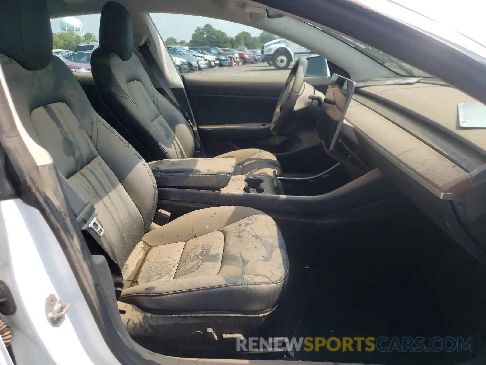 5 Photograph of a damaged car 5YJ3E1EA0KF449480 TESLA MODEL 3 2019