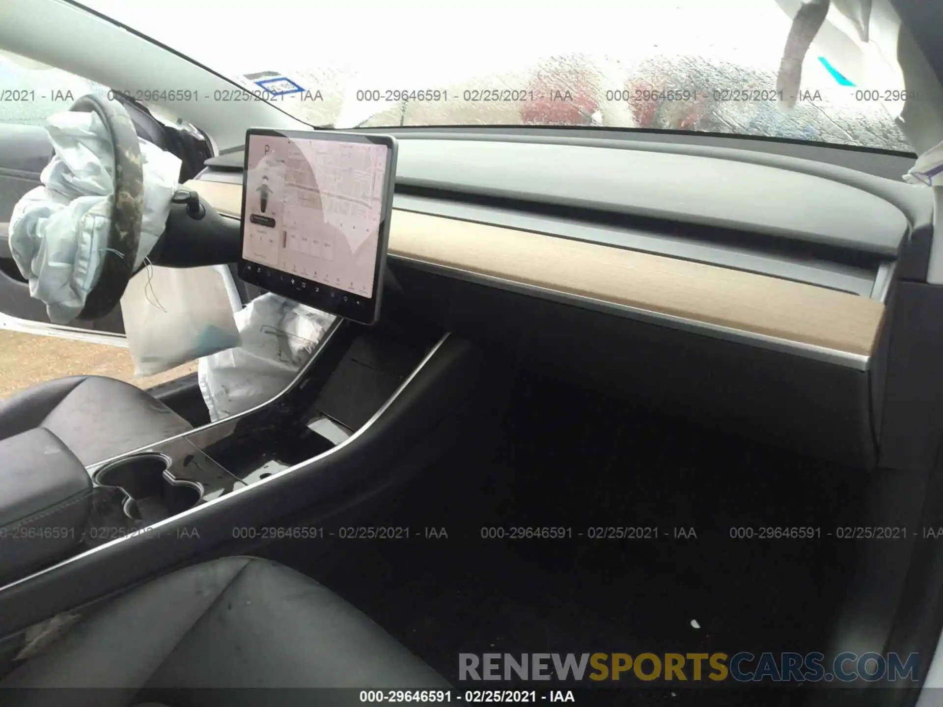 5 Photograph of a damaged car 5YJ3E1EA0KF483287 TESLA MODEL 3 2019