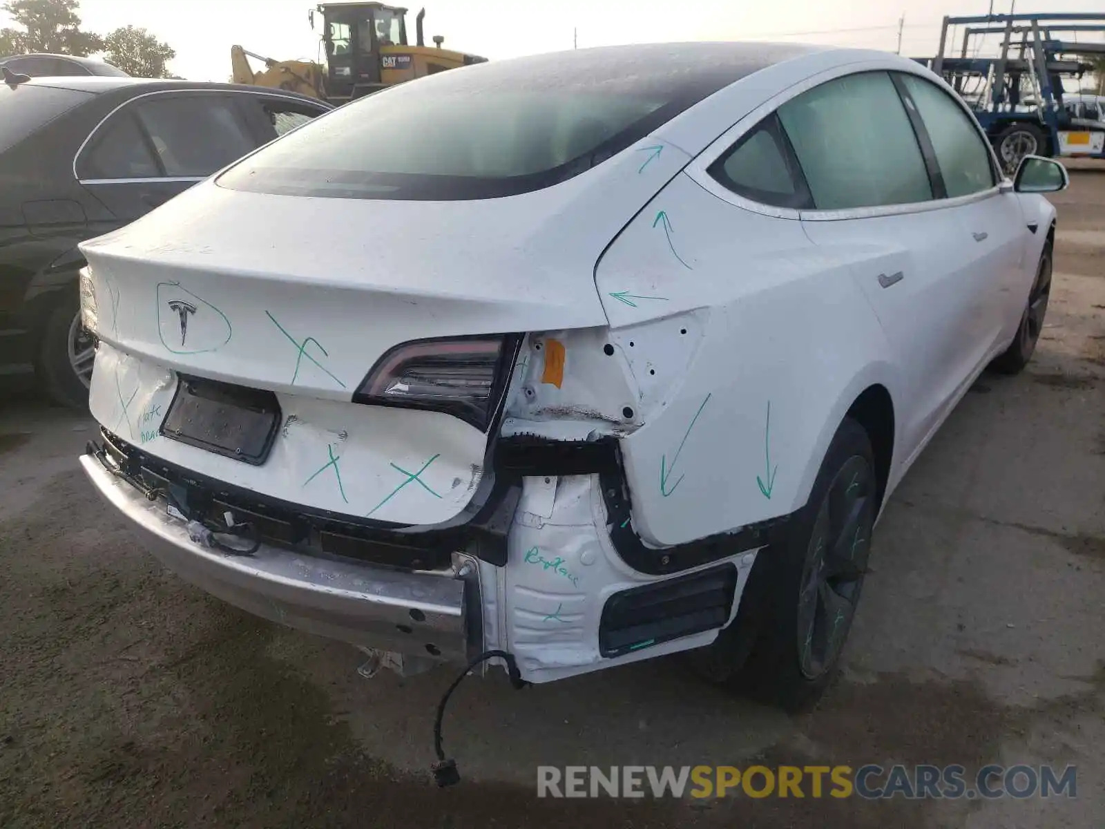 4 Photograph of a damaged car 5YJ3E1EA0KF483919 TESLA MODEL 3 2019