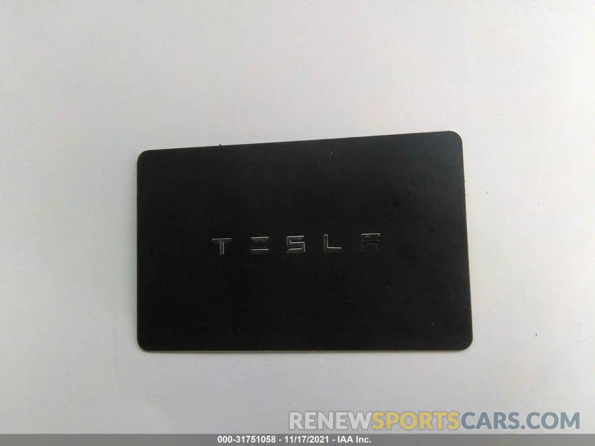 11 Photograph of a damaged car 5YJ3E1EA0KF485573 TESLA MODEL 3 2019