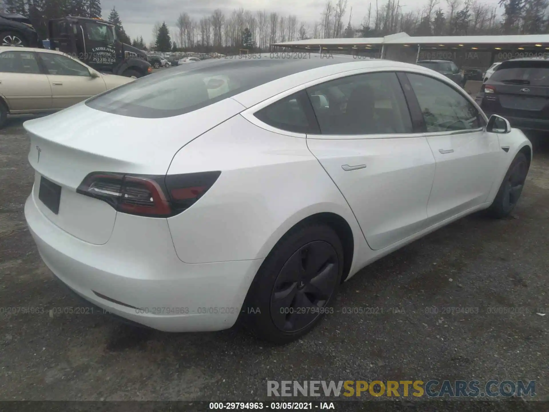 4 Фотография поврежденного автомобиля 5YJ3E1EA0KF485816 TESLA MODEL 3 2019