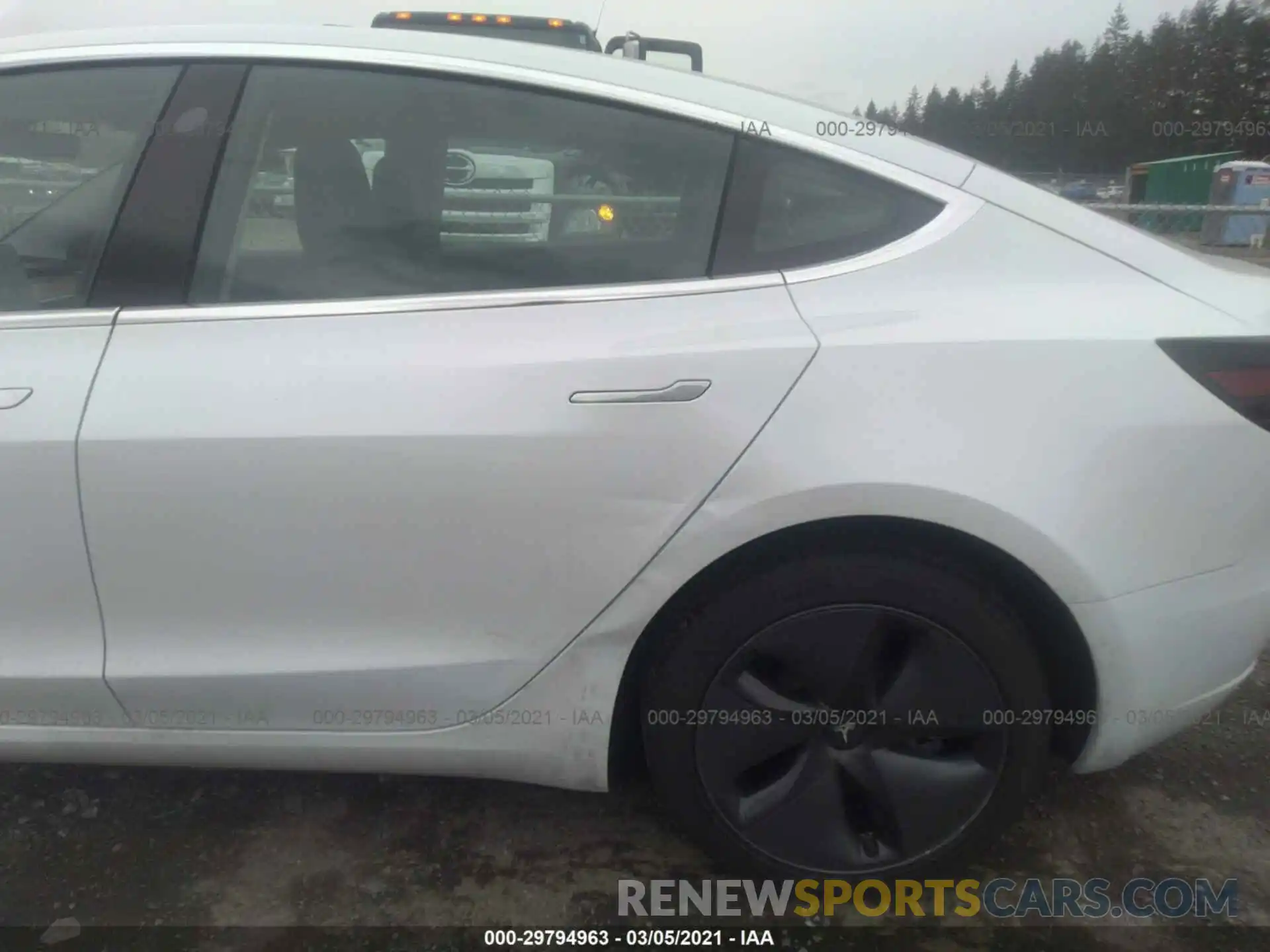 6 Photograph of a damaged car 5YJ3E1EA0KF485816 TESLA MODEL 3 2019