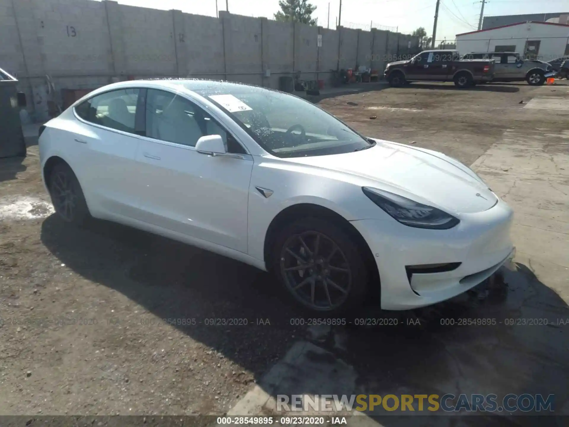 1 Photograph of a damaged car 5YJ3E1EA0KF509211 TESLA MODEL 3 2019