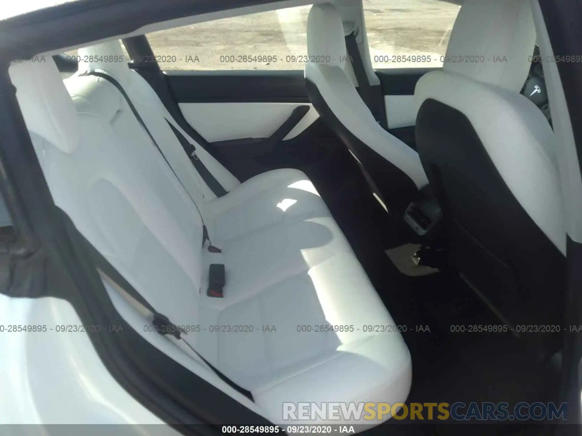 8 Photograph of a damaged car 5YJ3E1EA0KF509211 TESLA MODEL 3 2019