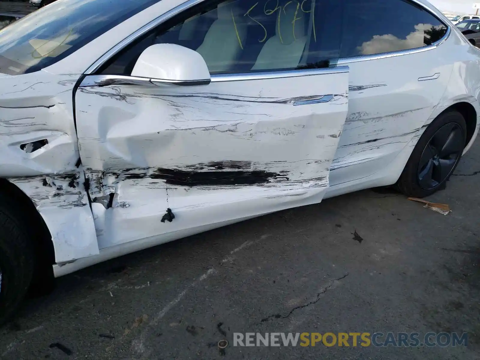 9 Photograph of a damaged car 5YJ3E1EA0KF509578 TESLA MODEL 3 2019