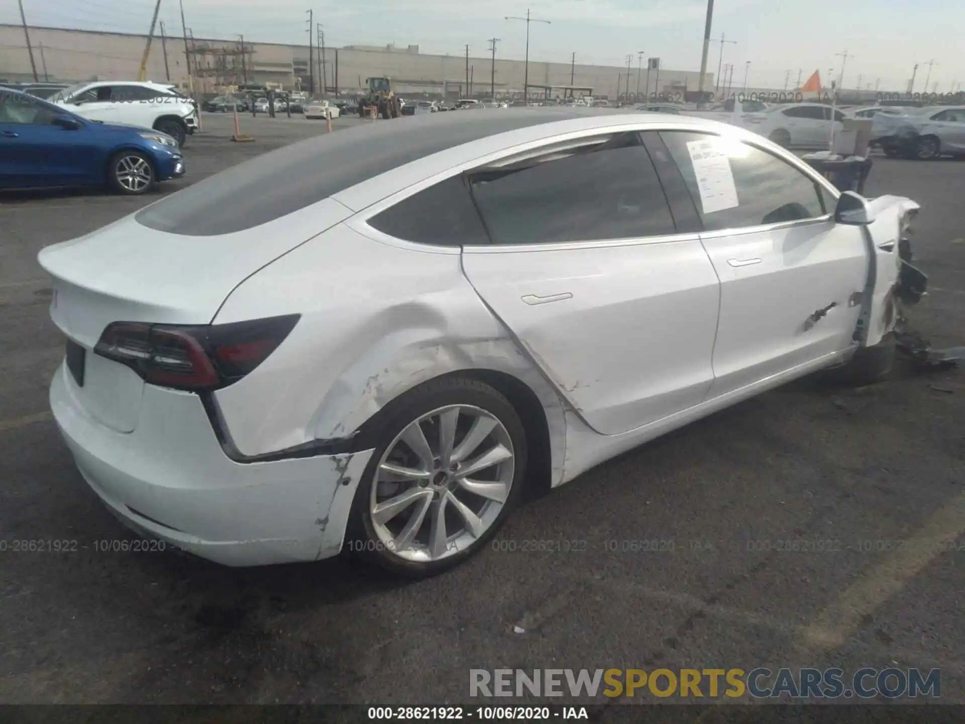 4 Photograph of a damaged car 5YJ3E1EA0KF509841 TESLA MODEL 3 2019