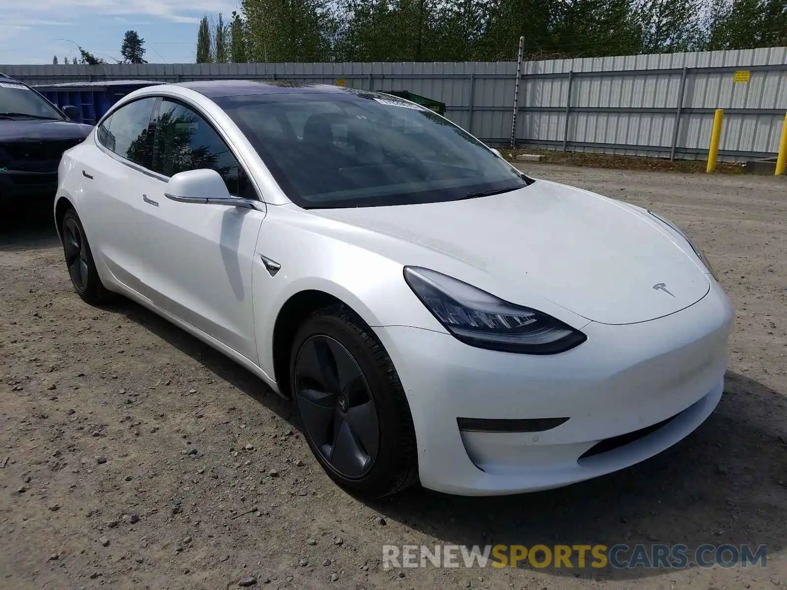 1 Photograph of a damaged car 5YJ3E1EA1KF190496 TESLA MODEL 3 2019