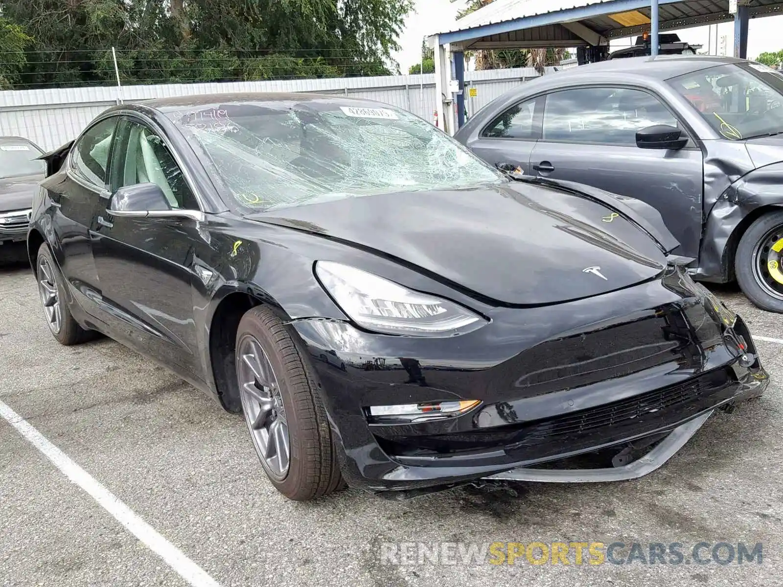 1 Photograph of a damaged car 5YJ3E1EA1KF296558 TESLA MODEL 3 2019