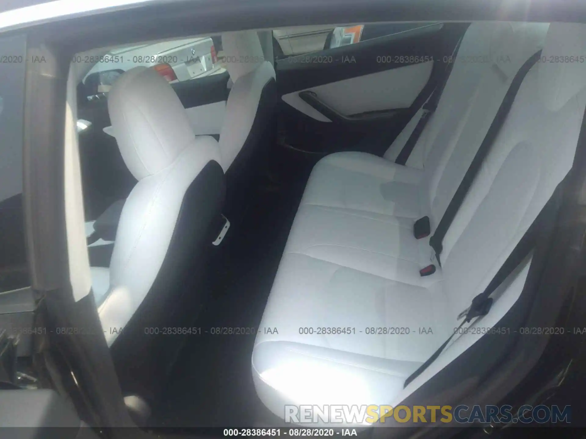 8 Photograph of a damaged car 5YJ3E1EA1KF301712 TESLA MODEL 3 2019