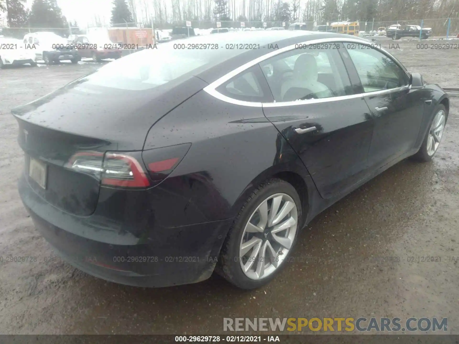 4 Фотография поврежденного автомобиля 5YJ3E1EA1KF302228 TESLA MODEL 3 2019