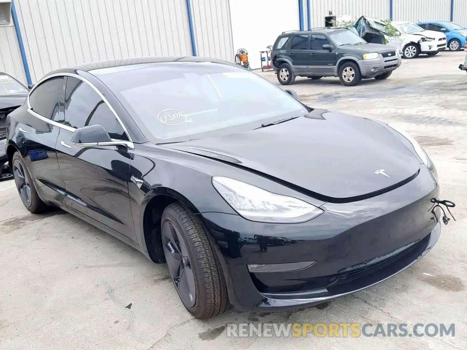 1 Photograph of a damaged car 5YJ3E1EA1KF305758 TESLA MODEL 3 2019