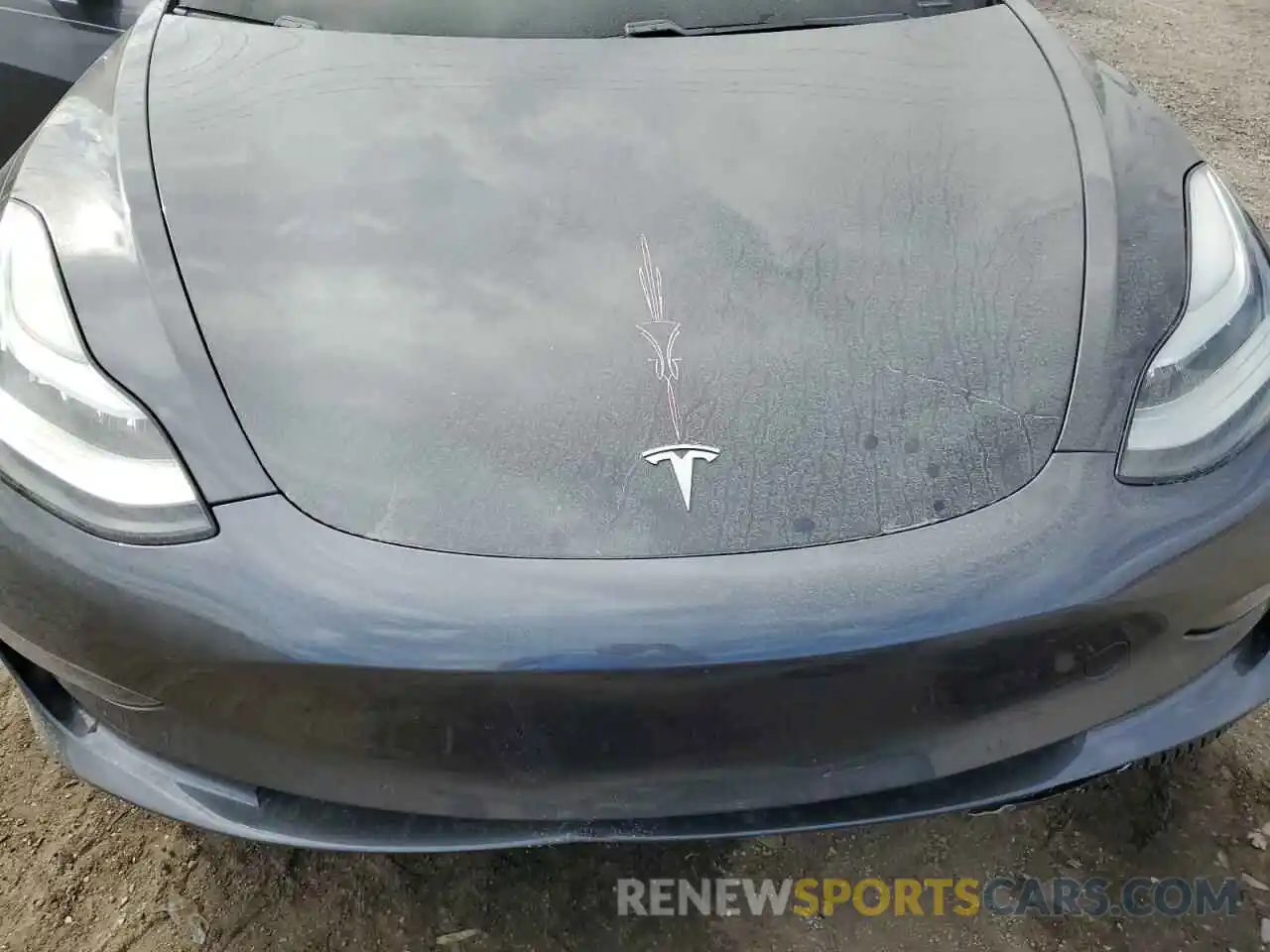 11 Photograph of a damaged car 5YJ3E1EA1KF306988 TESLA MODEL 3 2019