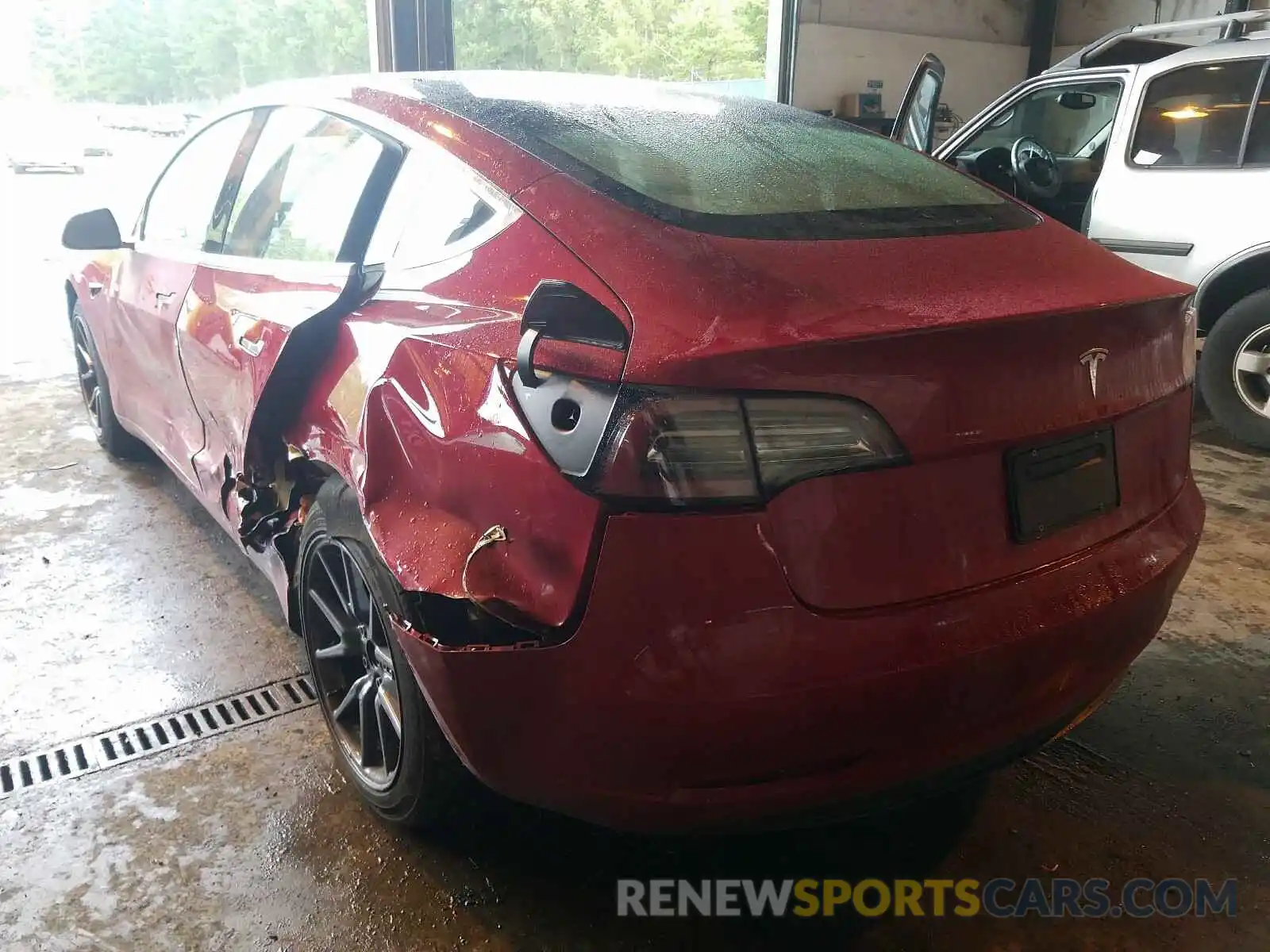 3 Photograph of a damaged car 5YJ3E1EA1KF307087 TESLA MODEL 3 2019