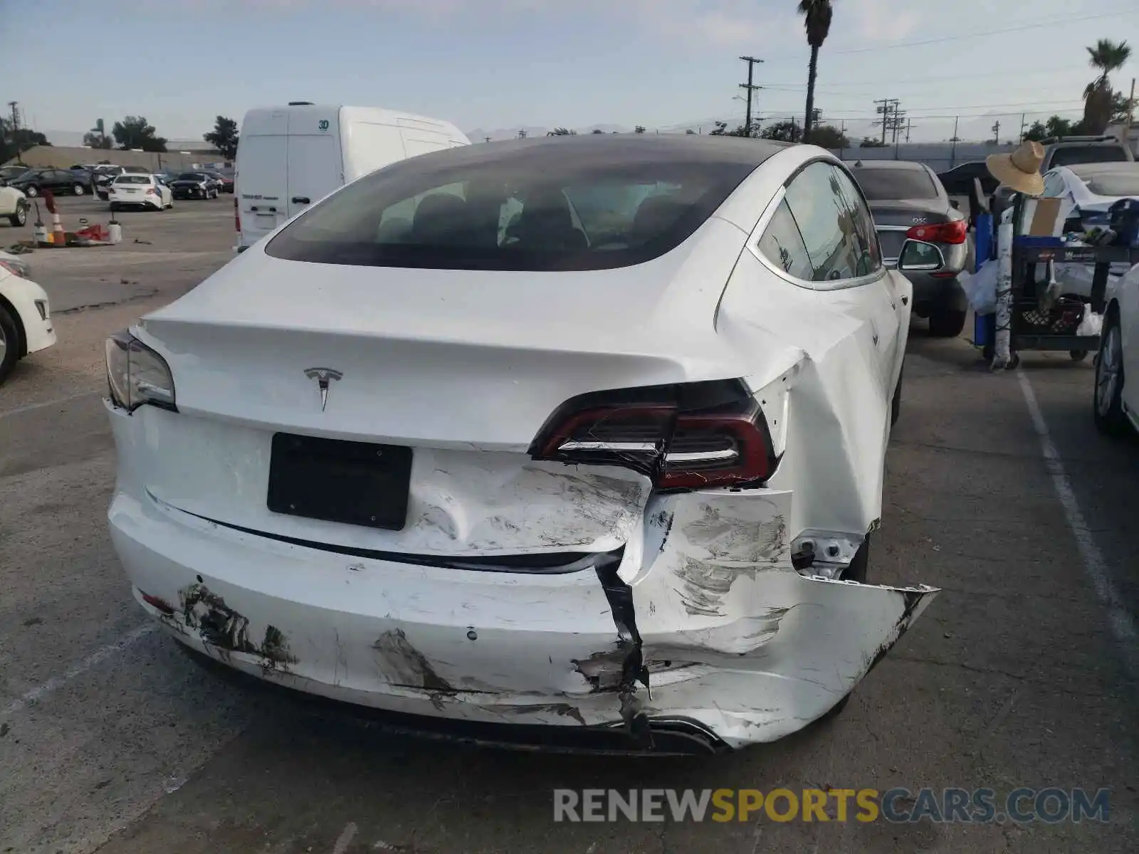 9 Photograph of a damaged car 5YJ3E1EA1KF307137 TESLA MODEL 3 2019