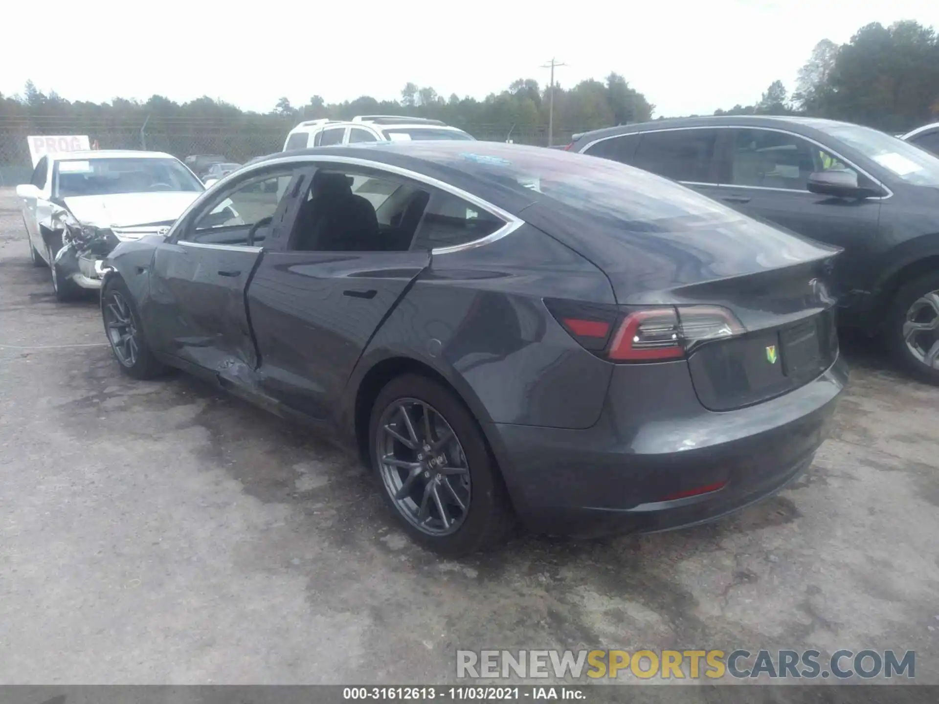 3 Photograph of a damaged car 5YJ3E1EA1KF307364 TESLA MODEL 3 2019