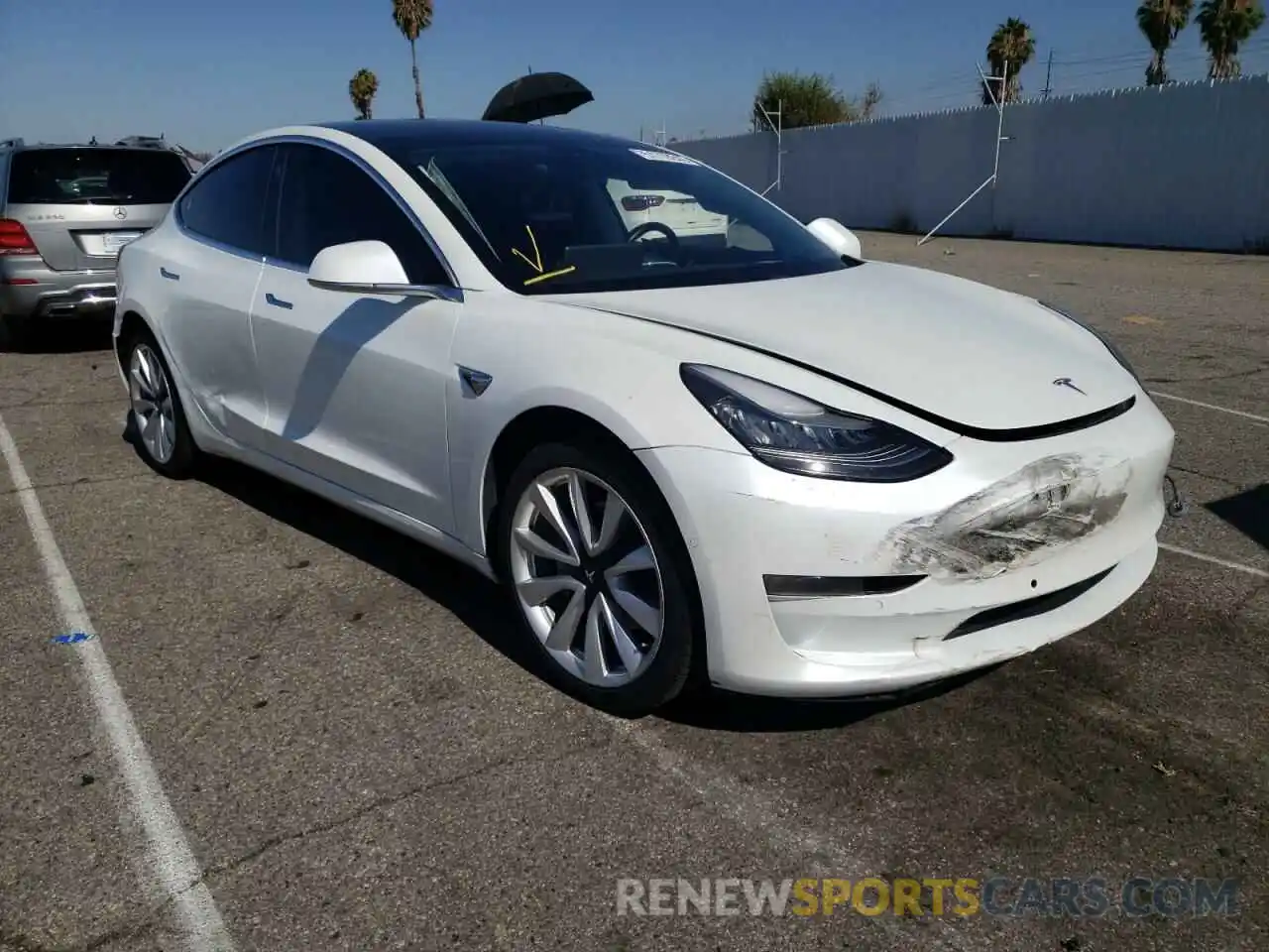 1 Photograph of a damaged car 5YJ3E1EA1KF311706 TESLA MODEL 3 2019