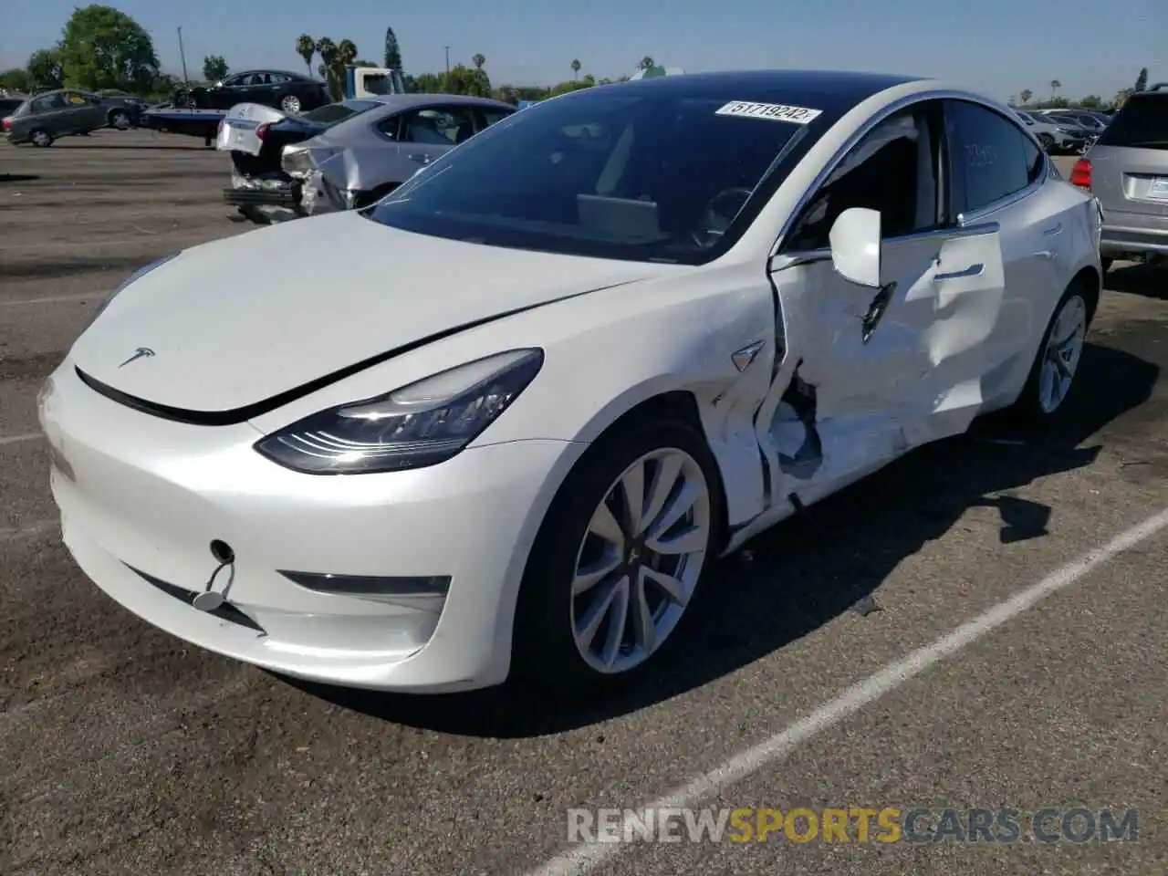 2 Фотография поврежденного автомобиля 5YJ3E1EA1KF311706 TESLA MODEL 3 2019