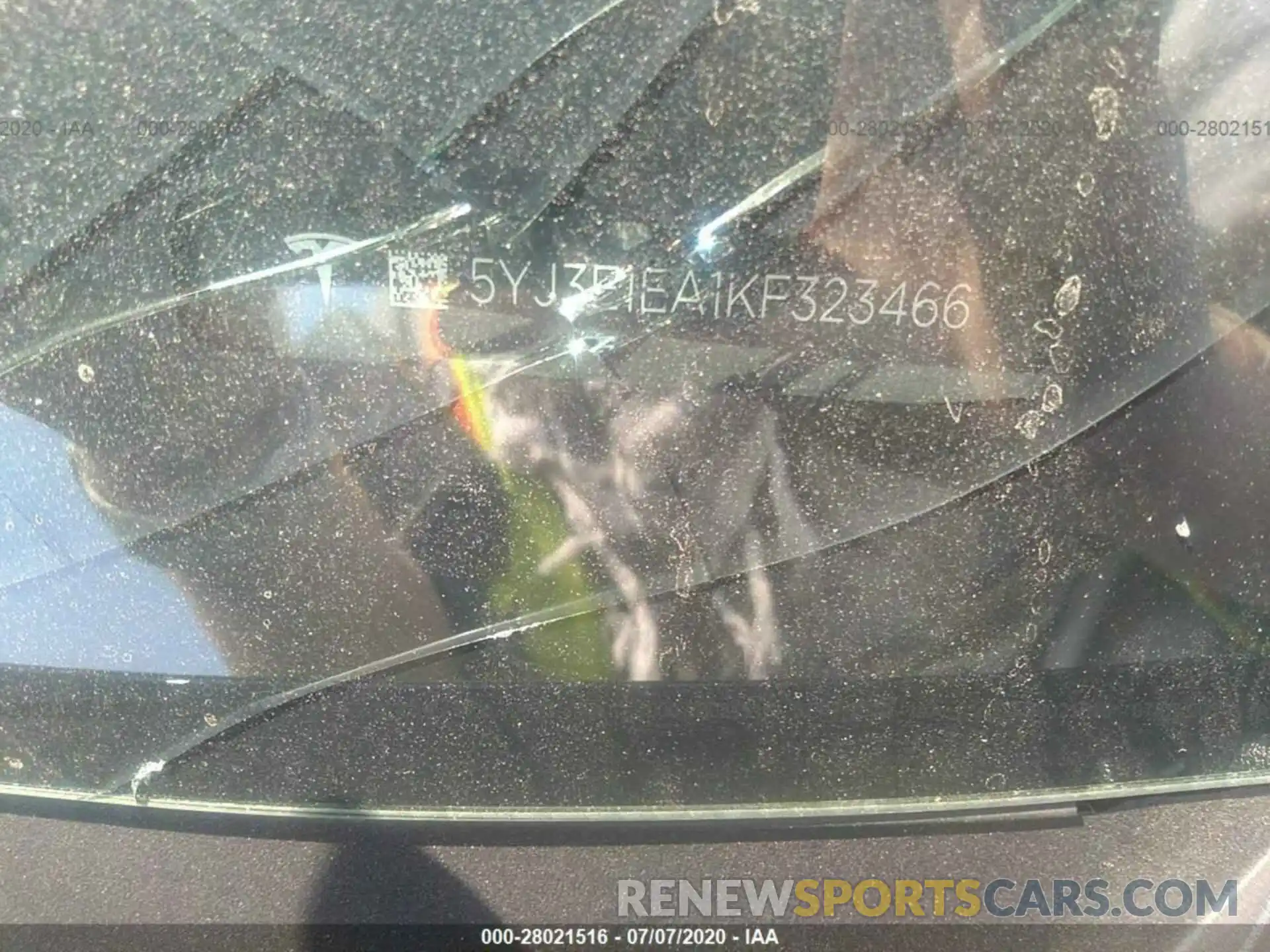 9 Фотография поврежденного автомобиля 5YJ3E1EA1KF323466 TESLA MODEL 3 2019