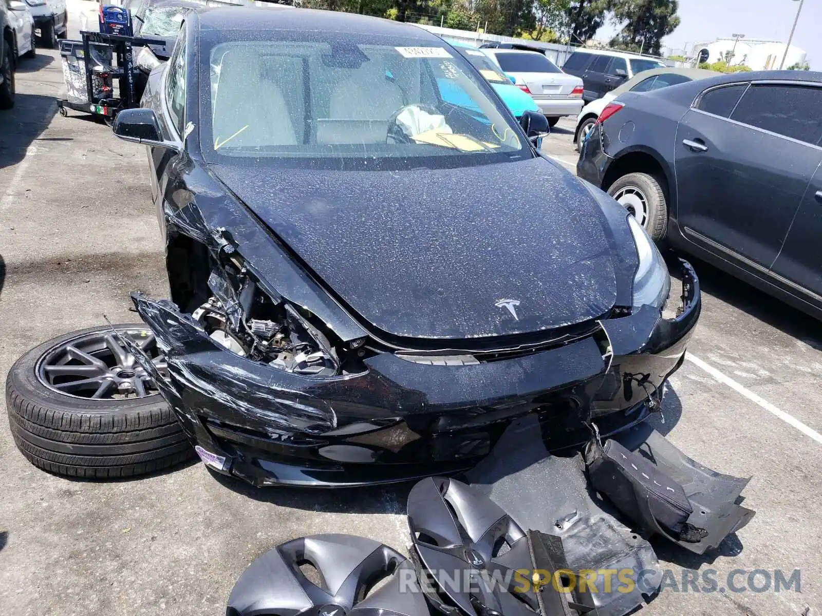 9 Photograph of a damaged car 5YJ3E1EA1KF332197 TESLA MODEL 3 2019