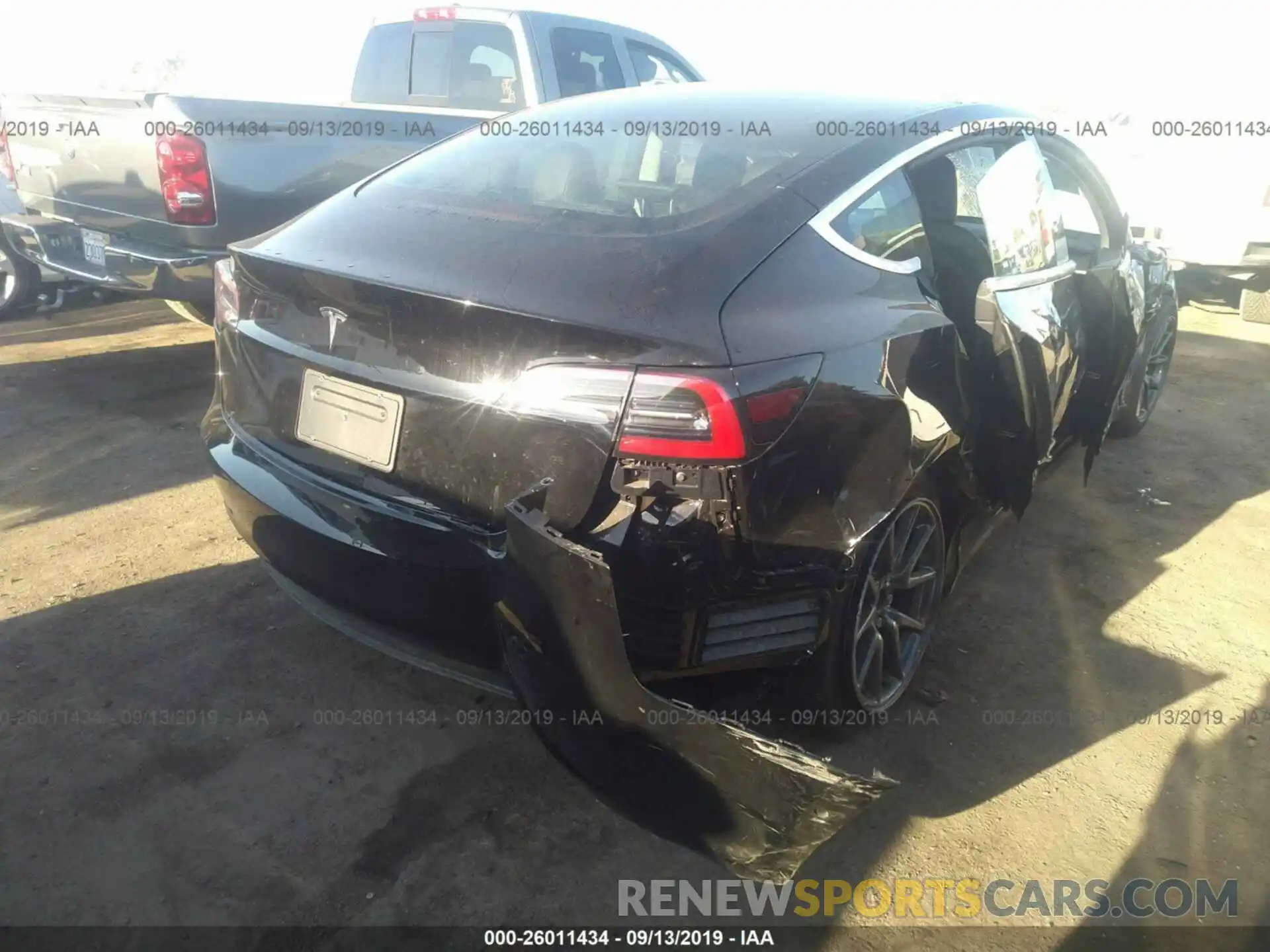 4 Photograph of a damaged car 5YJ3E1EA1KF394537 TESLA MODEL 3 2019