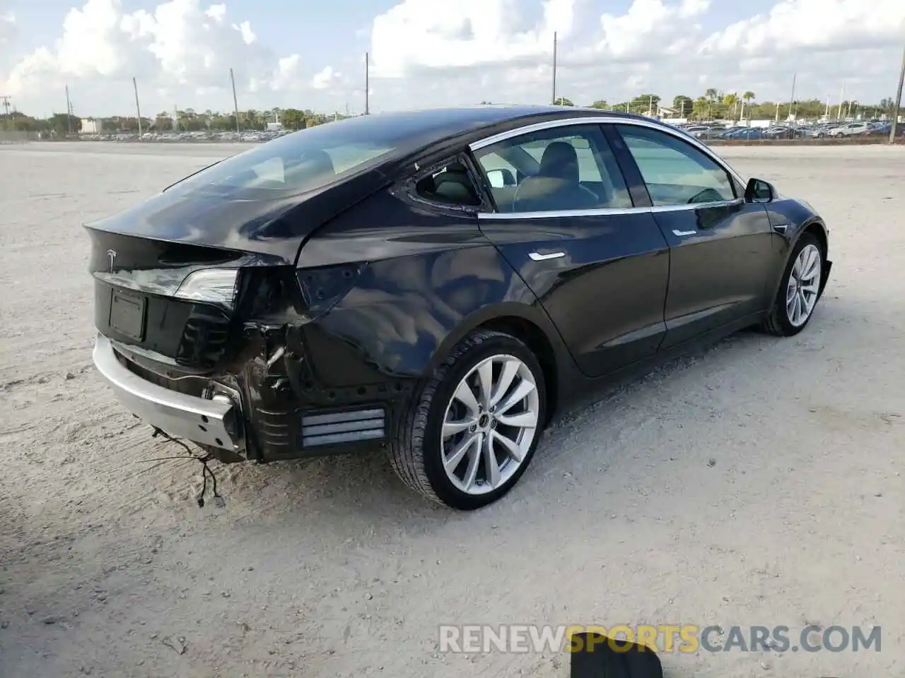 4 Photograph of a damaged car 5YJ3E1EA1KF397437 TESLA MODEL 3 2019