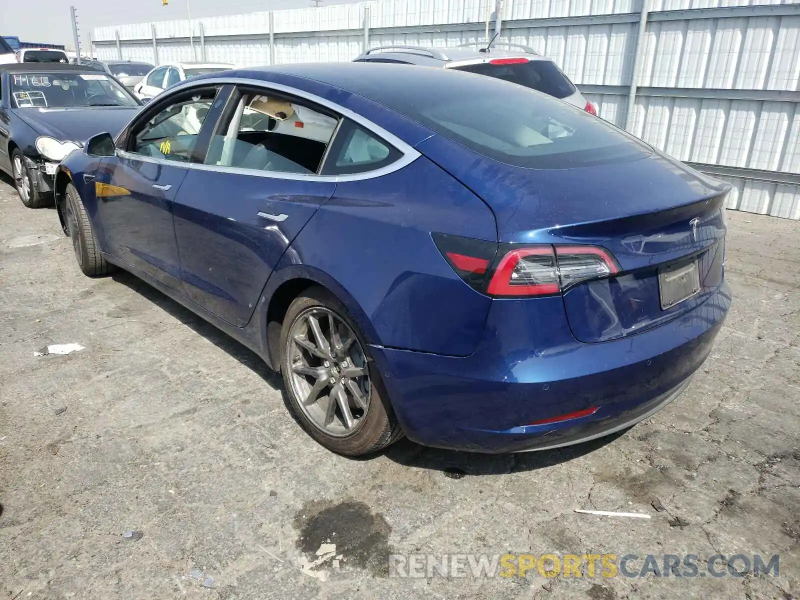 3 Photograph of a damaged car 5YJ3E1EA1KF400885 TESLA MODEL 3 2019