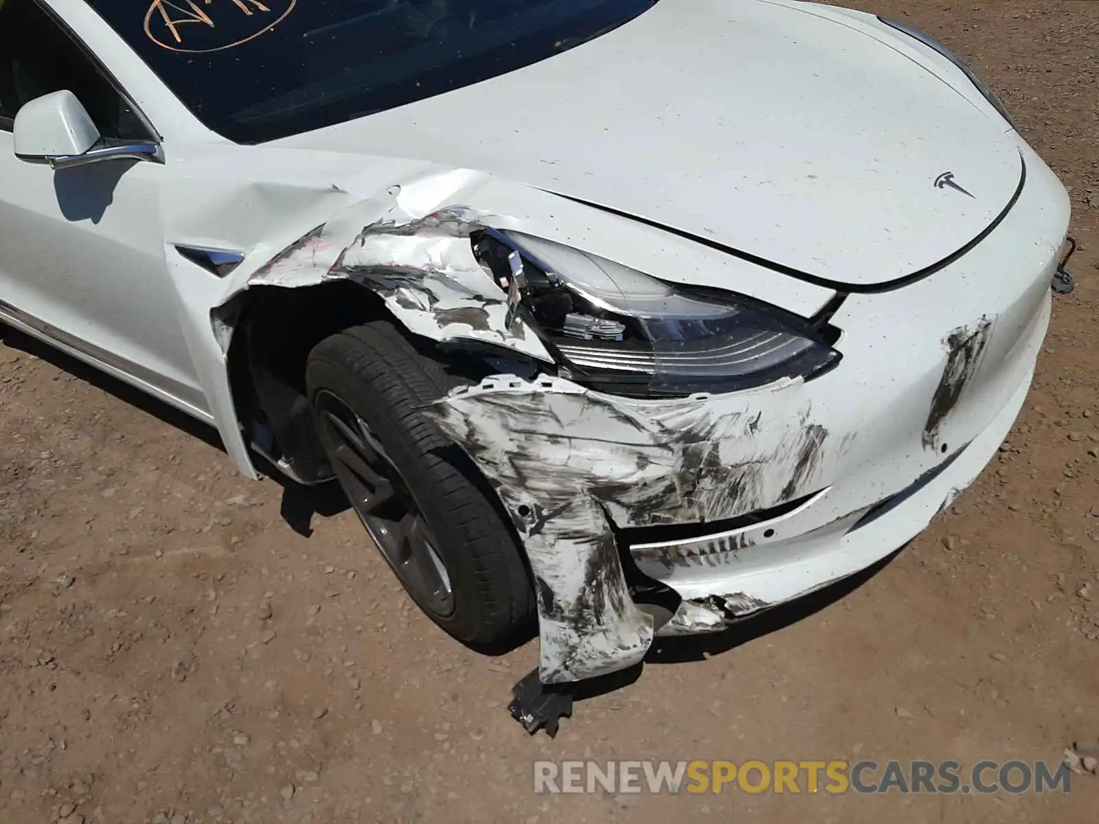 9 Photograph of a damaged car 5YJ3E1EA1KF401695 TESLA MODEL 3 2019