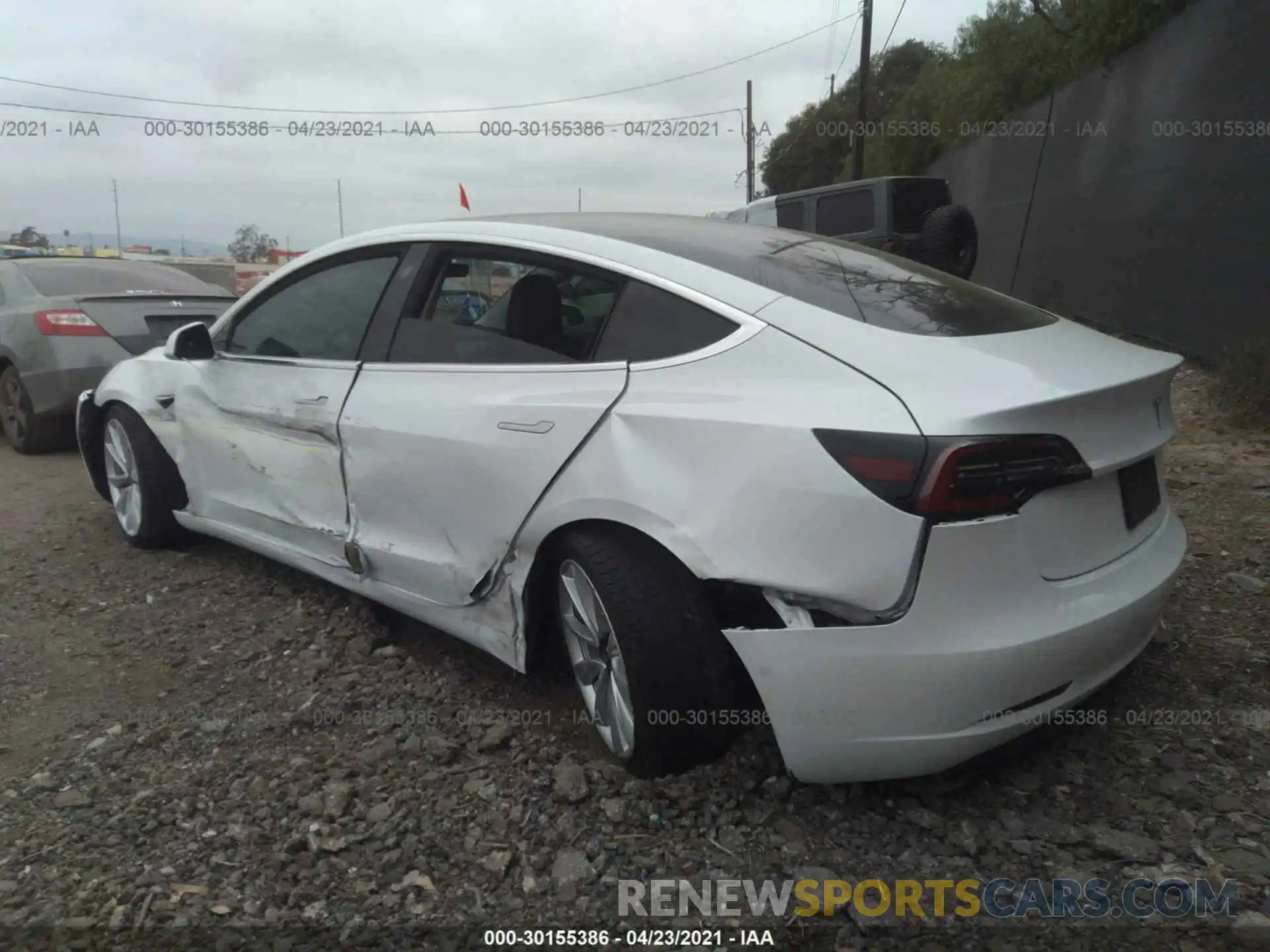 3 Photograph of a damaged car 5YJ3E1EA1KF402426 TESLA MODEL 3 2019