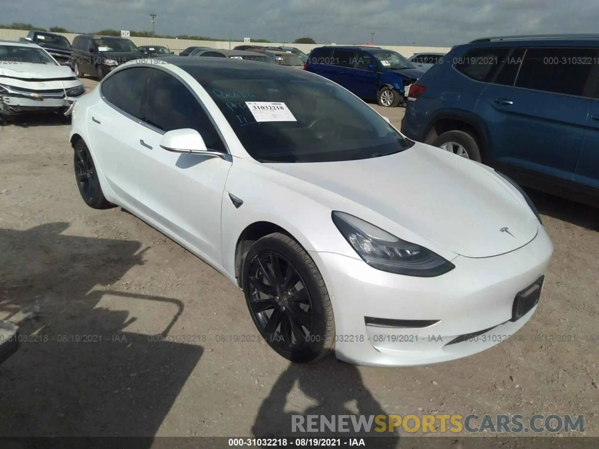 1 Photograph of a damaged car 5YJ3E1EA1KF402586 TESLA MODEL 3 2019