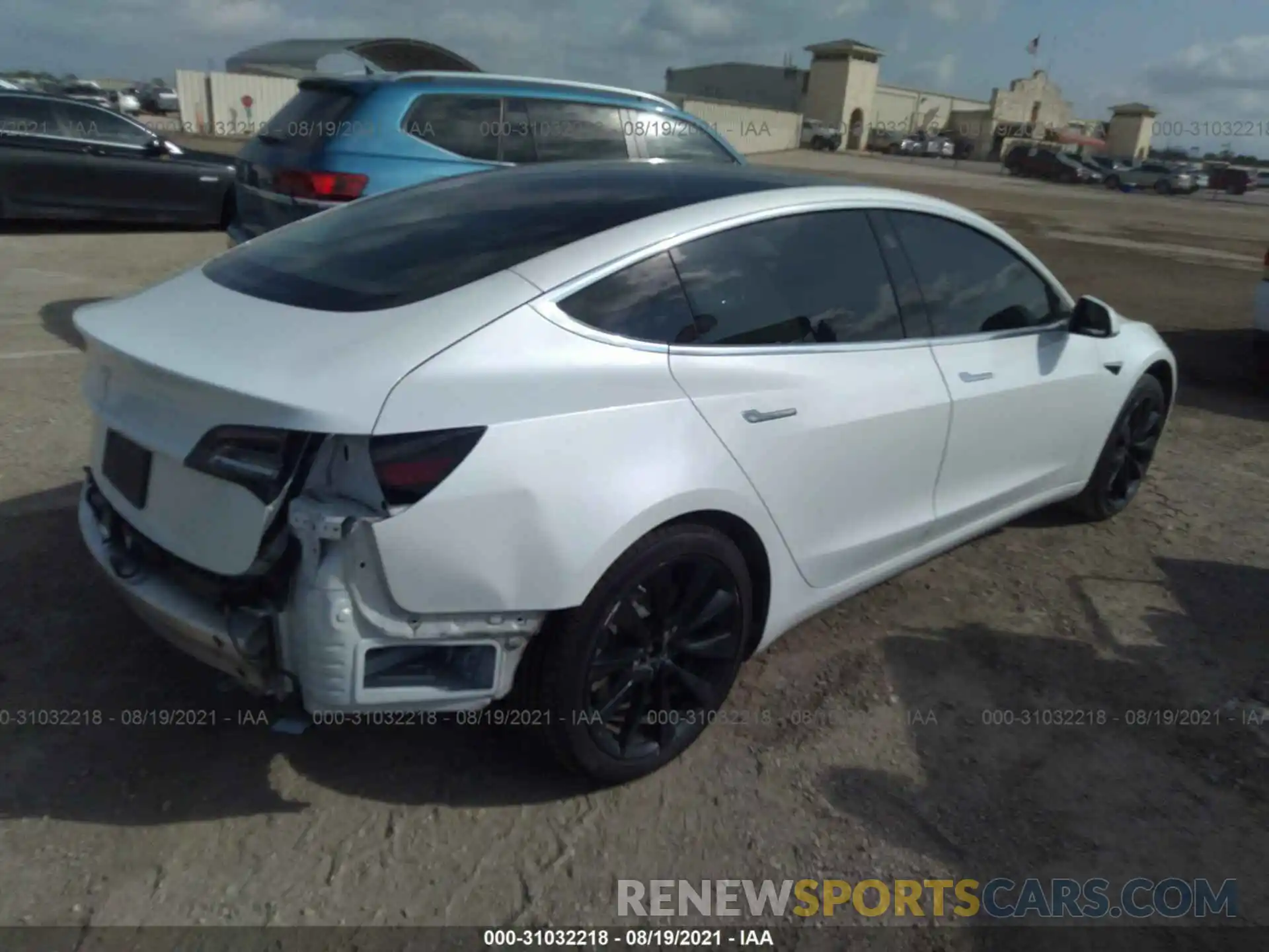 4 Photograph of a damaged car 5YJ3E1EA1KF402586 TESLA MODEL 3 2019