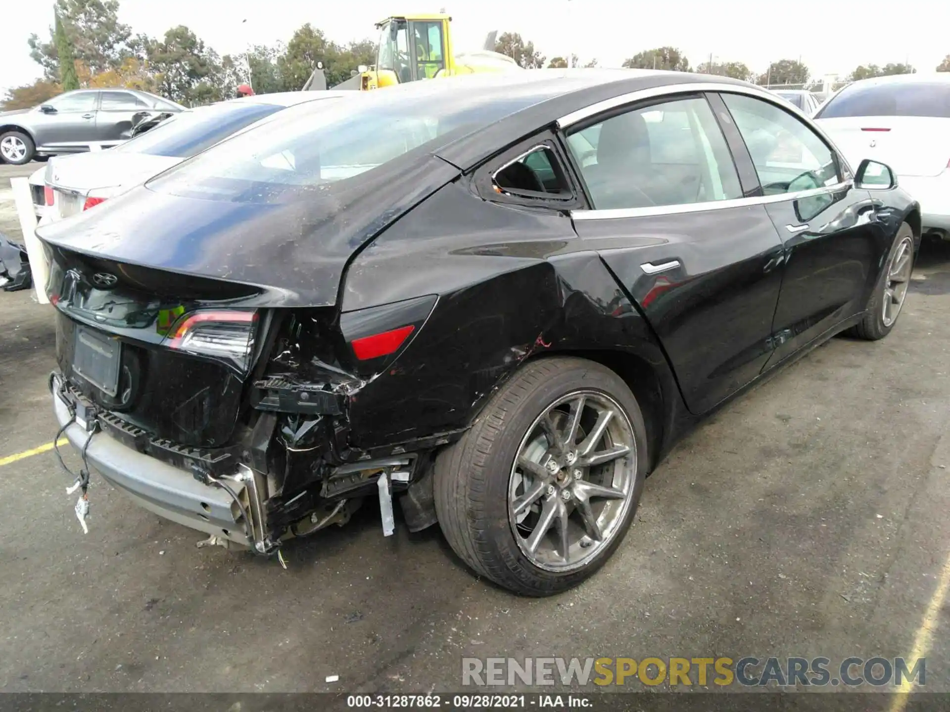 4 Photograph of a damaged car 5YJ3E1EA1KF410087 TESLA MODEL 3 2019