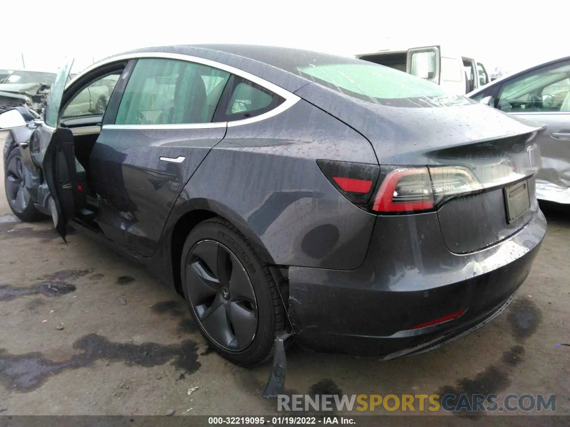 3 Photograph of a damaged car 5YJ3E1EA1KF411112 TESLA MODEL 3 2019