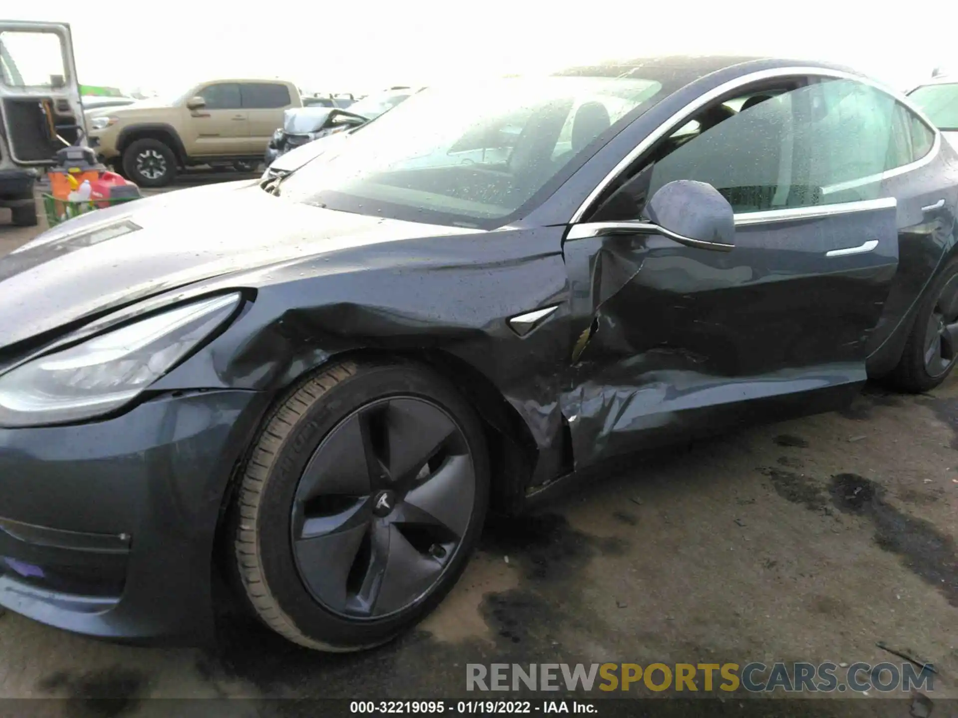 6 Photograph of a damaged car 5YJ3E1EA1KF411112 TESLA MODEL 3 2019