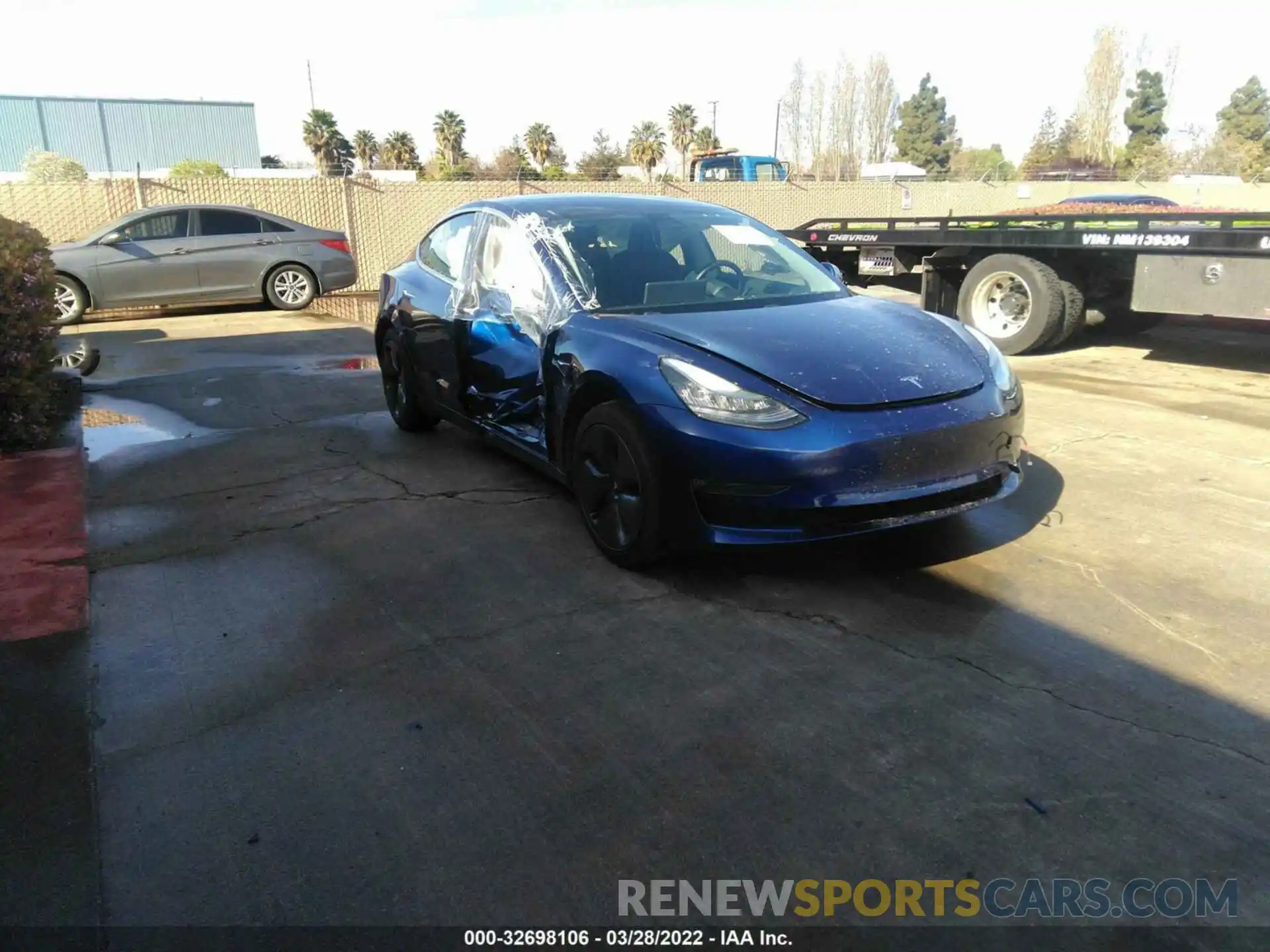 1 Photograph of a damaged car 5YJ3E1EA1KF411868 TESLA MODEL 3 2019