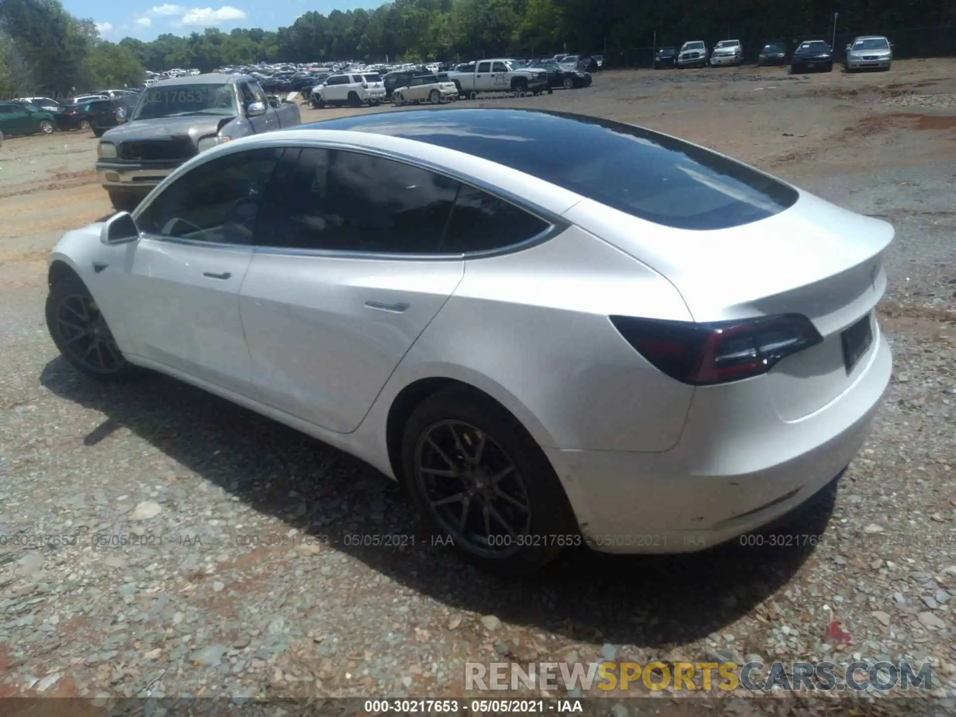 3 Photograph of a damaged car 5YJ3E1EA1KF412342 TESLA MODEL 3 2019