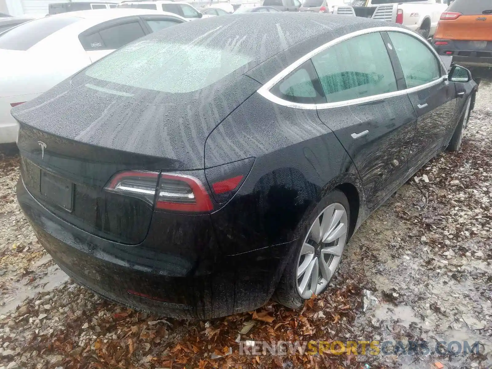 4 Фотография поврежденного автомобиля 5YJ3E1EA1KF416925 TESLA MODEL 3 2019