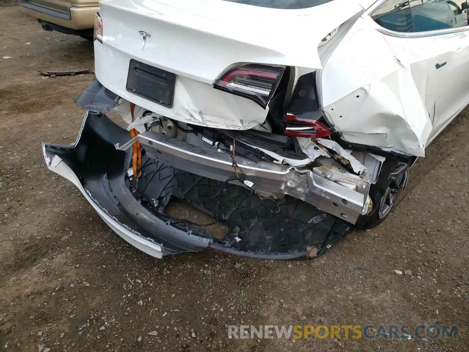 9 Photograph of a damaged car 5YJ3E1EA1KF426533 TESLA MODEL 3 2019