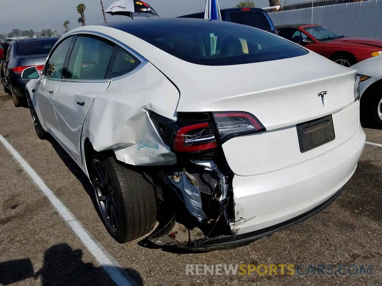 3 Photograph of a damaged car 5YJ3E1EA1KF436589 TESLA MODEL 3 2019