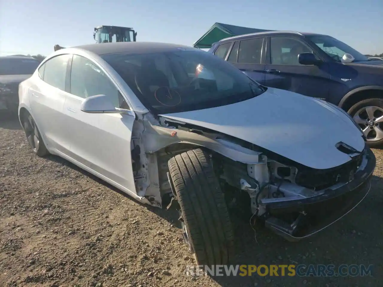 1 Photograph of a damaged car 5YJ3E1EA1KF464733 TESLA MODEL 3 2019