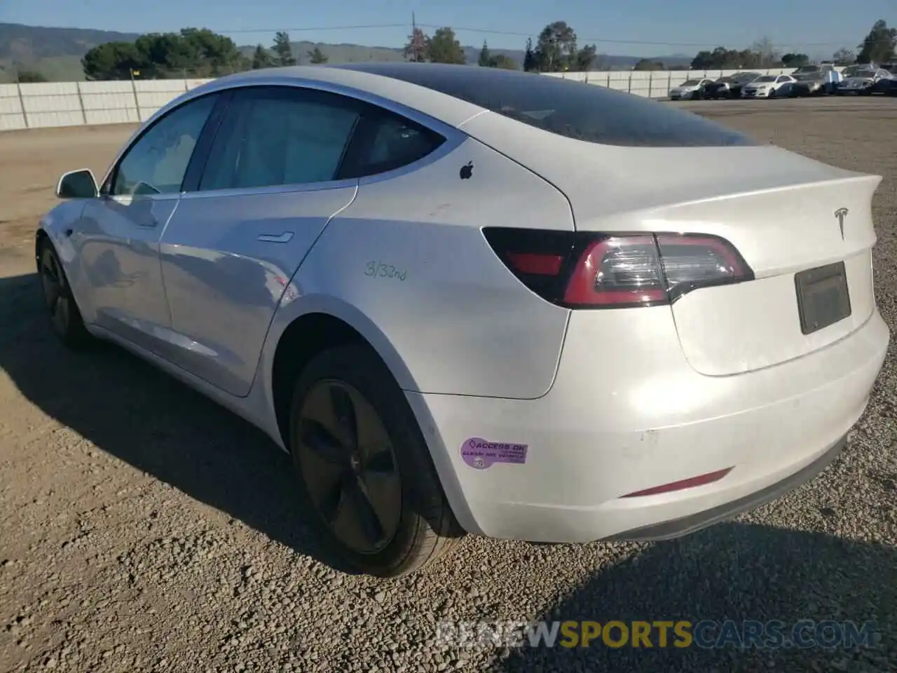 3 Photograph of a damaged car 5YJ3E1EA1KF464733 TESLA MODEL 3 2019