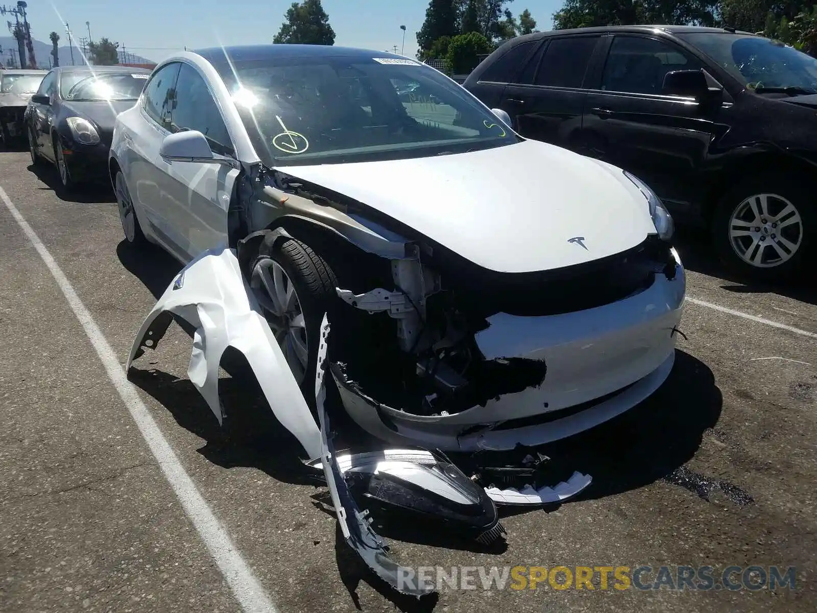 1 Photograph of a damaged car 5YJ3E1EA1KF476459 TESLA MODEL 3 2019