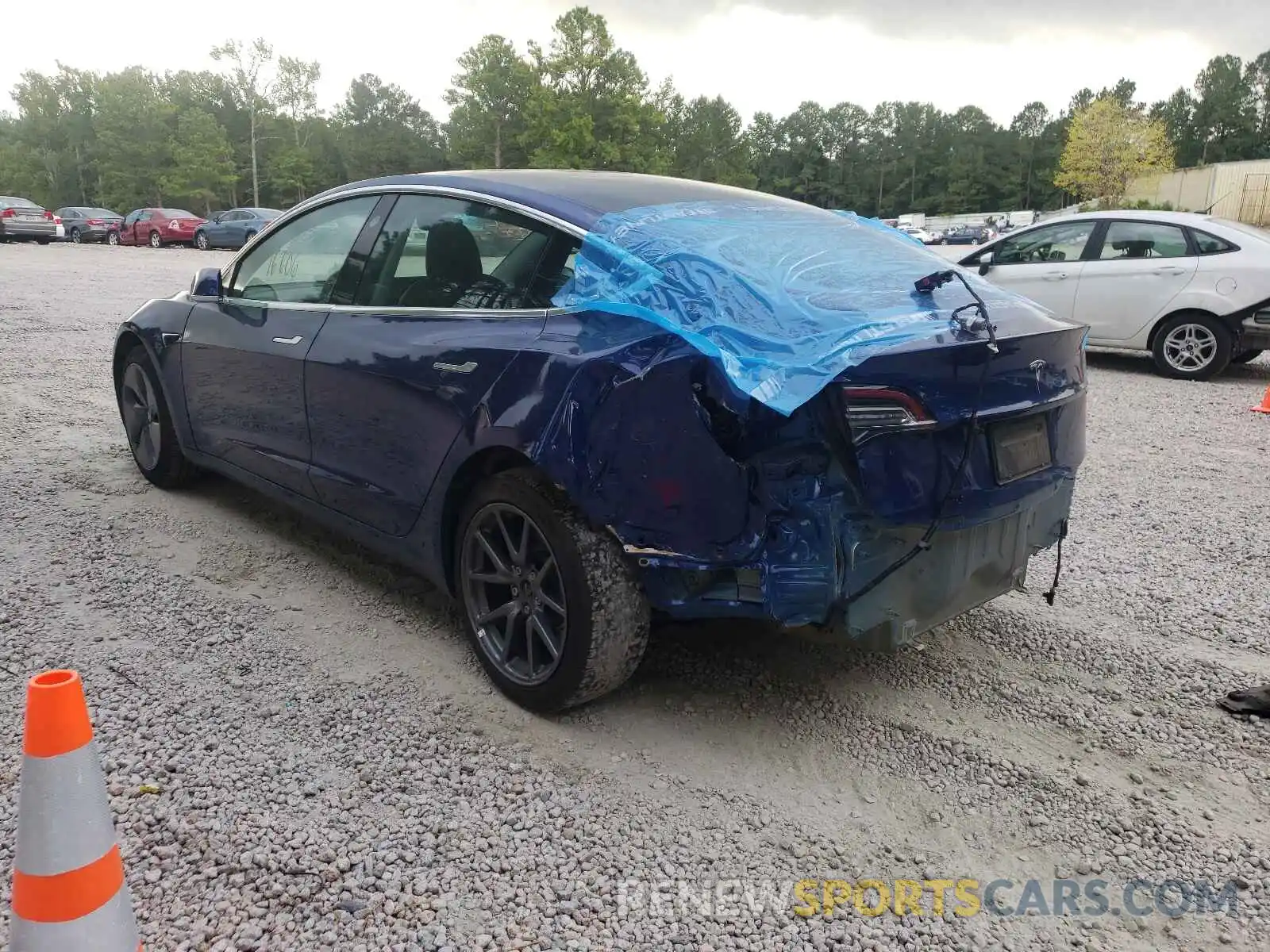 3 Photograph of a damaged car 5YJ3E1EA1KF482679 TESLA MODEL 3 2019