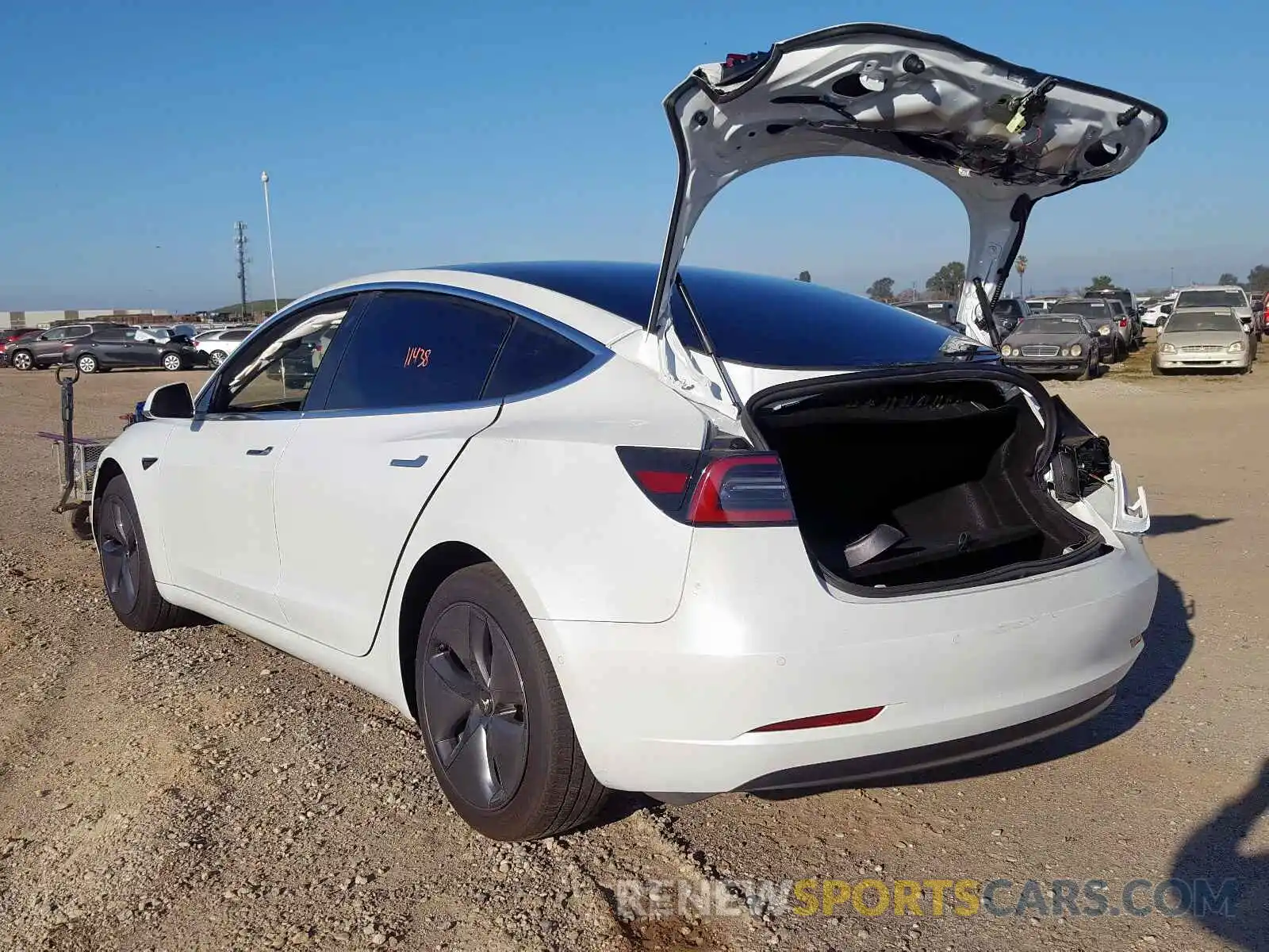 3 Photograph of a damaged car 5YJ3E1EA1KF484271 TESLA MODEL 3 2019