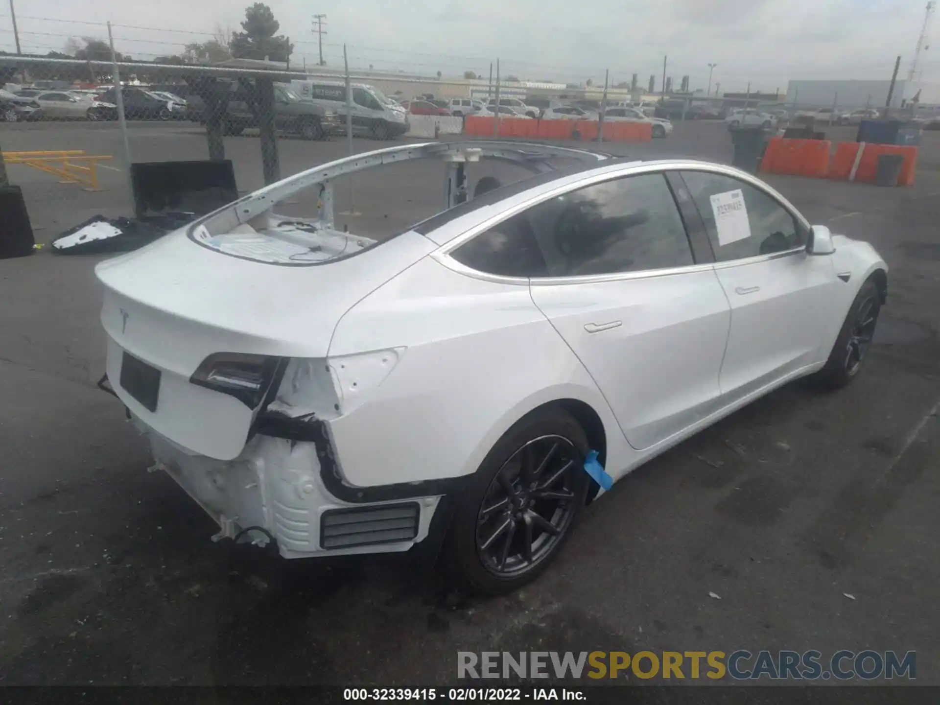 4 Photograph of a damaged car 5YJ3E1EA1KF484545 TESLA MODEL 3 2019