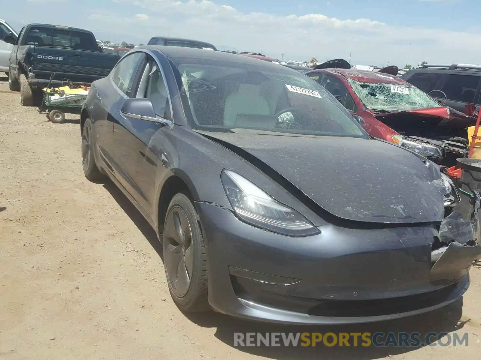 1 Photograph of a damaged car 5YJ3E1EA1KF519570 TESLA MODEL 3 2019