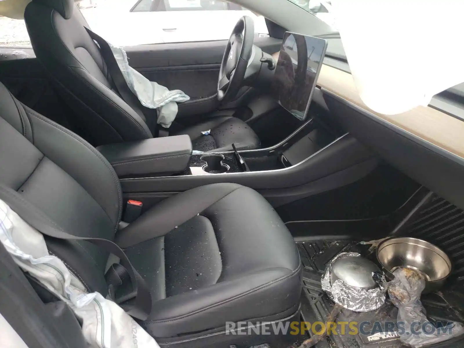 5 Photograph of a damaged car 5YJ3E1EA2KF190555 TESLA MODEL 3 2019