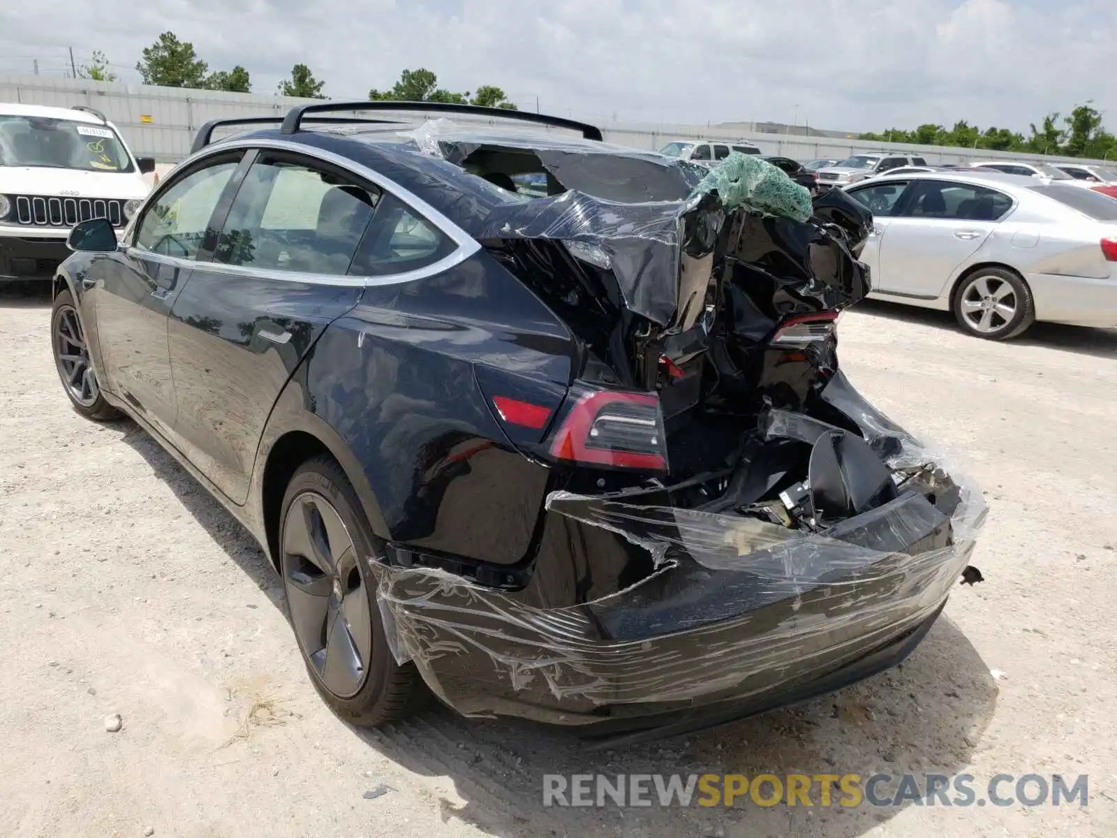 3 Photograph of a damaged car 5YJ3E1EA2KF297699 TESLA MODEL 3 2019