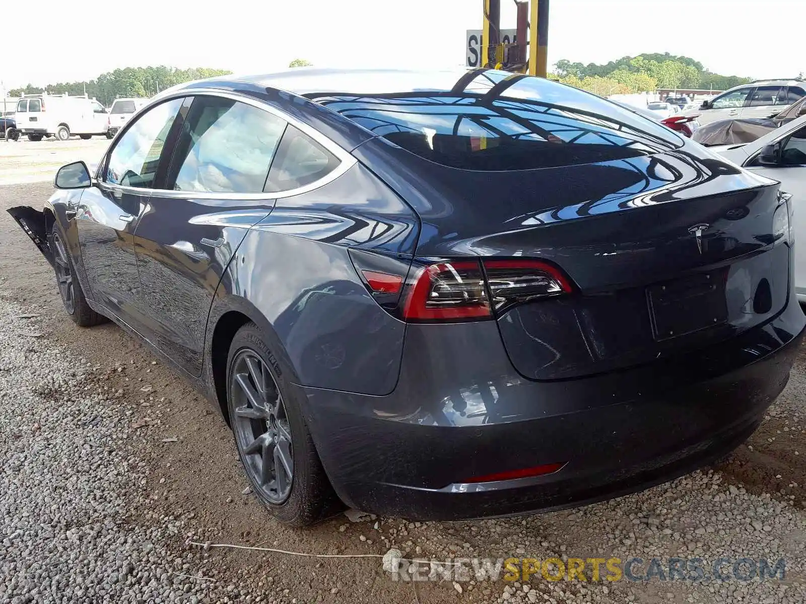 3 Photograph of a damaged car 5YJ3E1EA2KF298271 TESLA MODEL 3 2019