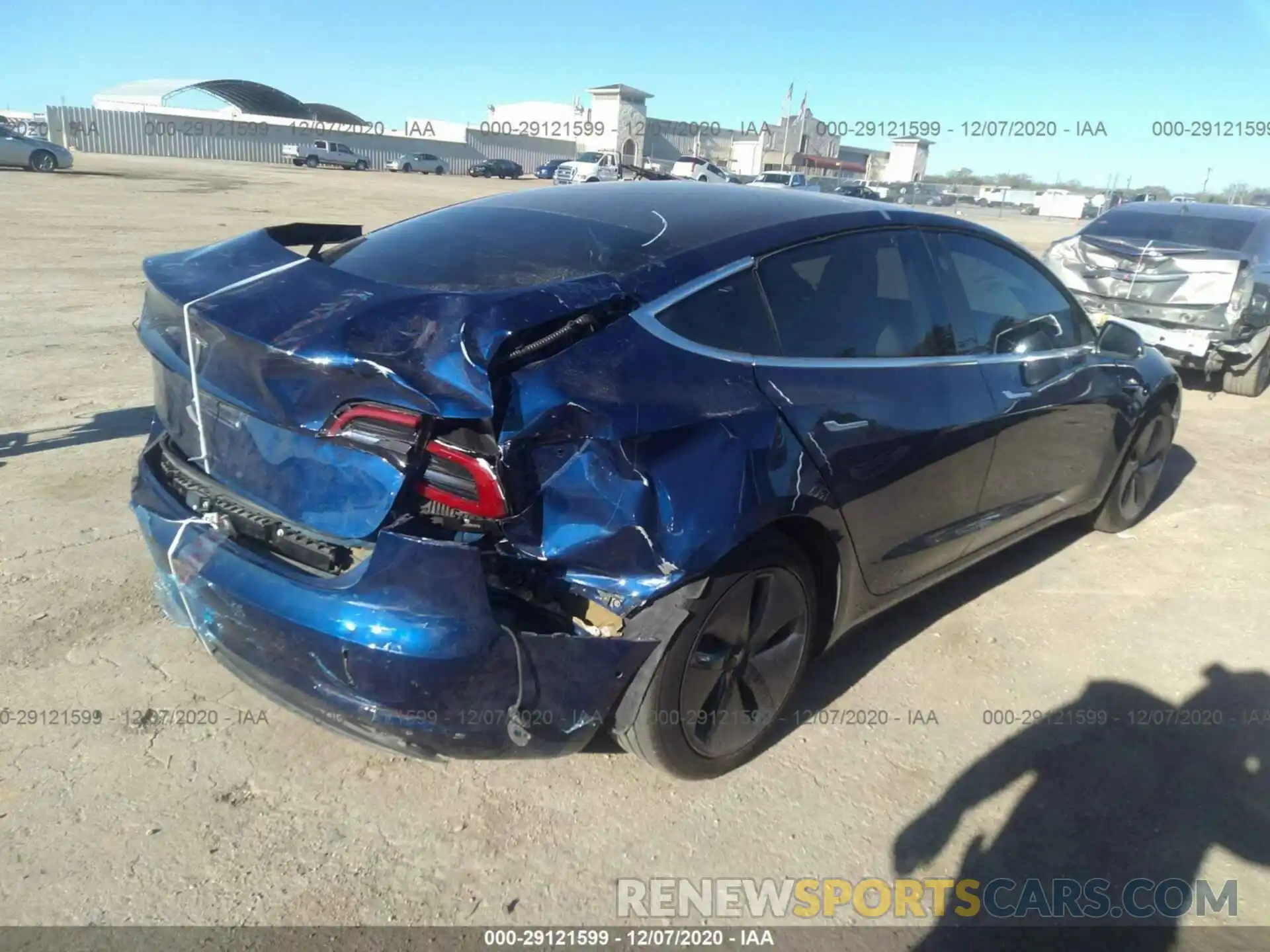 4 Photograph of a damaged car 5YJ3E1EA2KF301931 TESLA MODEL 3 2019